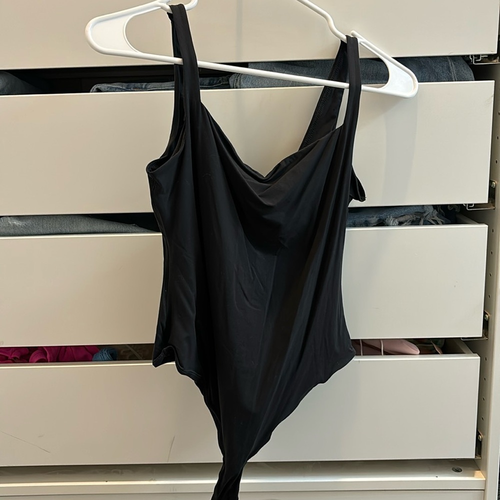 Skims black bodysuit